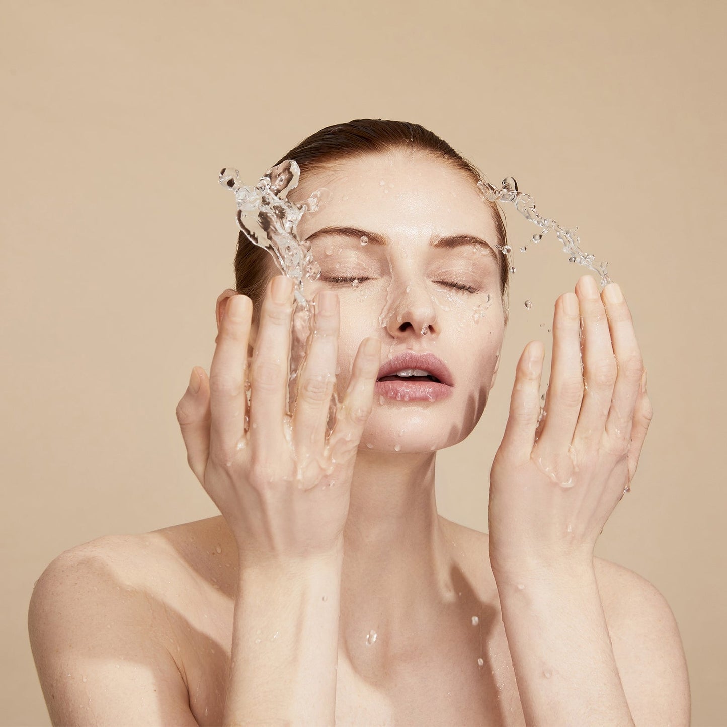 Clé de Peau Beauté Clarifying Cleansing Foam
