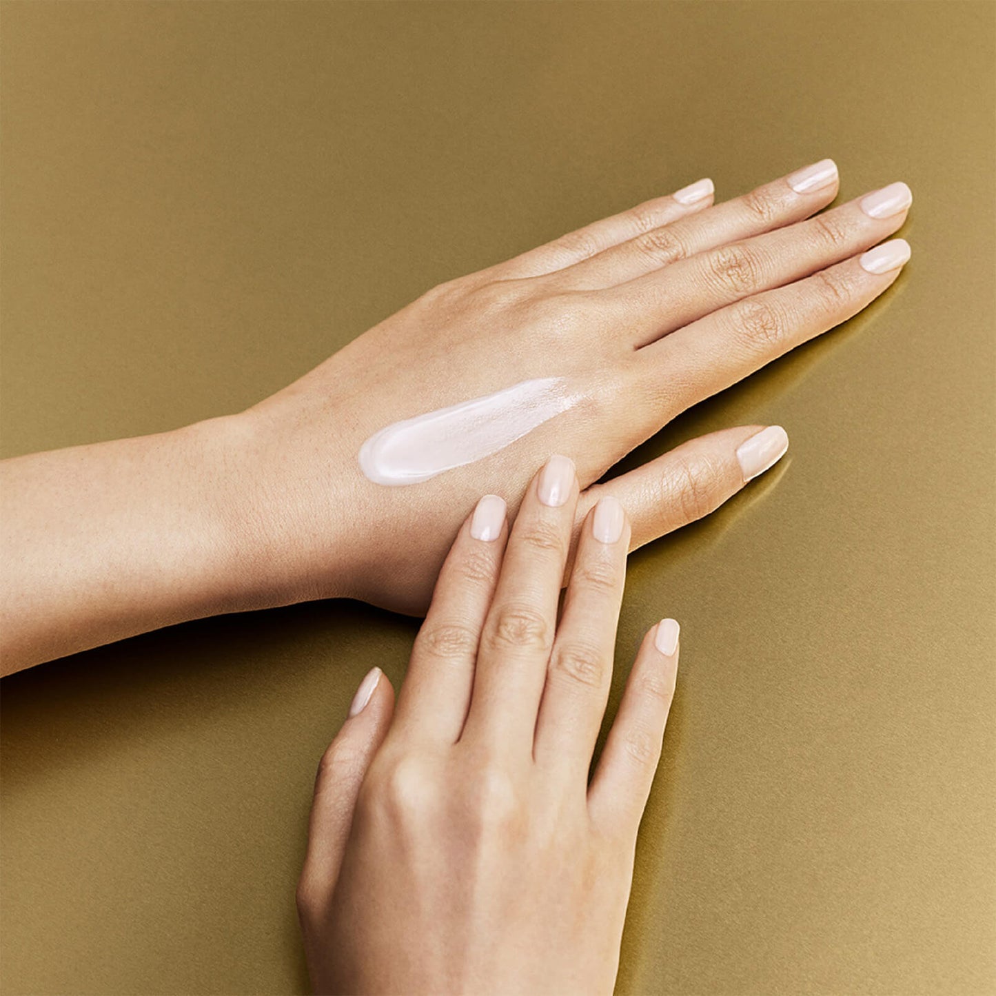 Estée Lauder Re-Nutriv Diamond Eye Serum