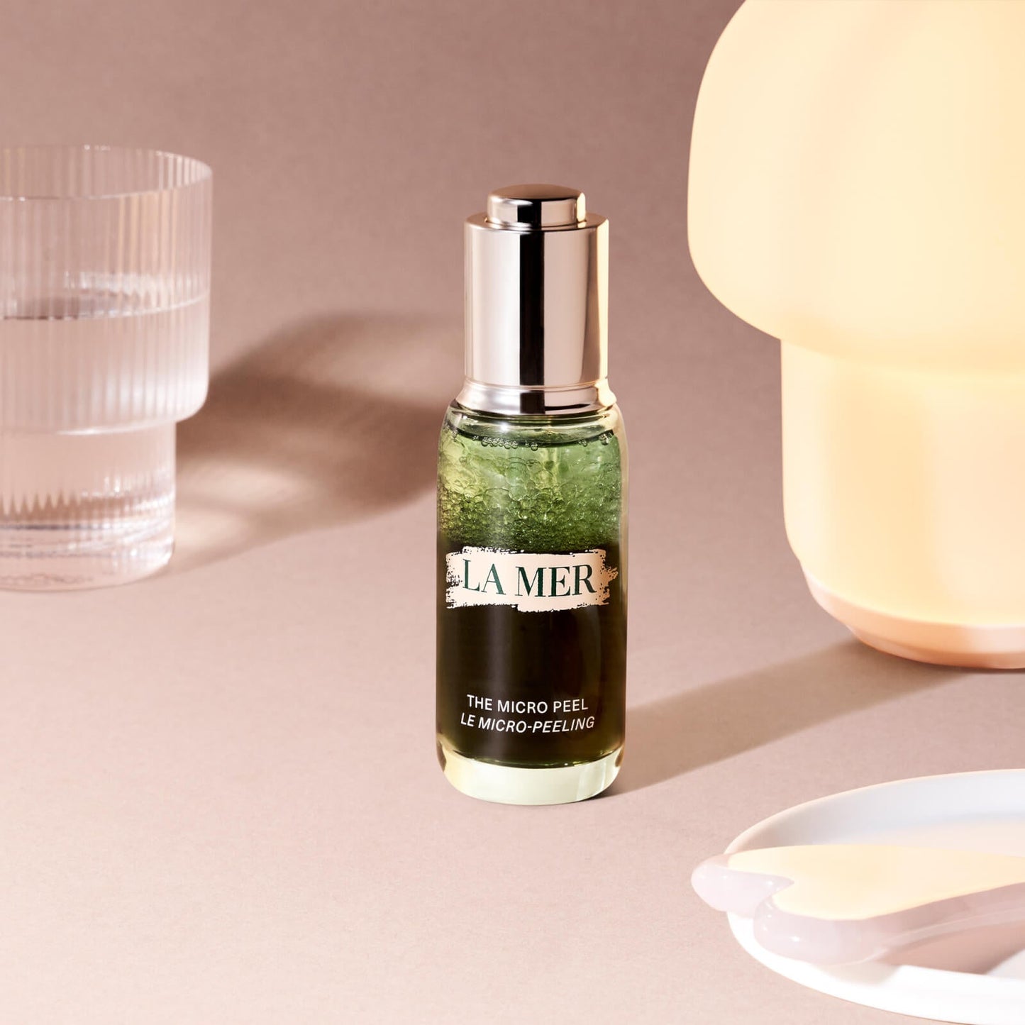 La Mer The Micro Peel Oil