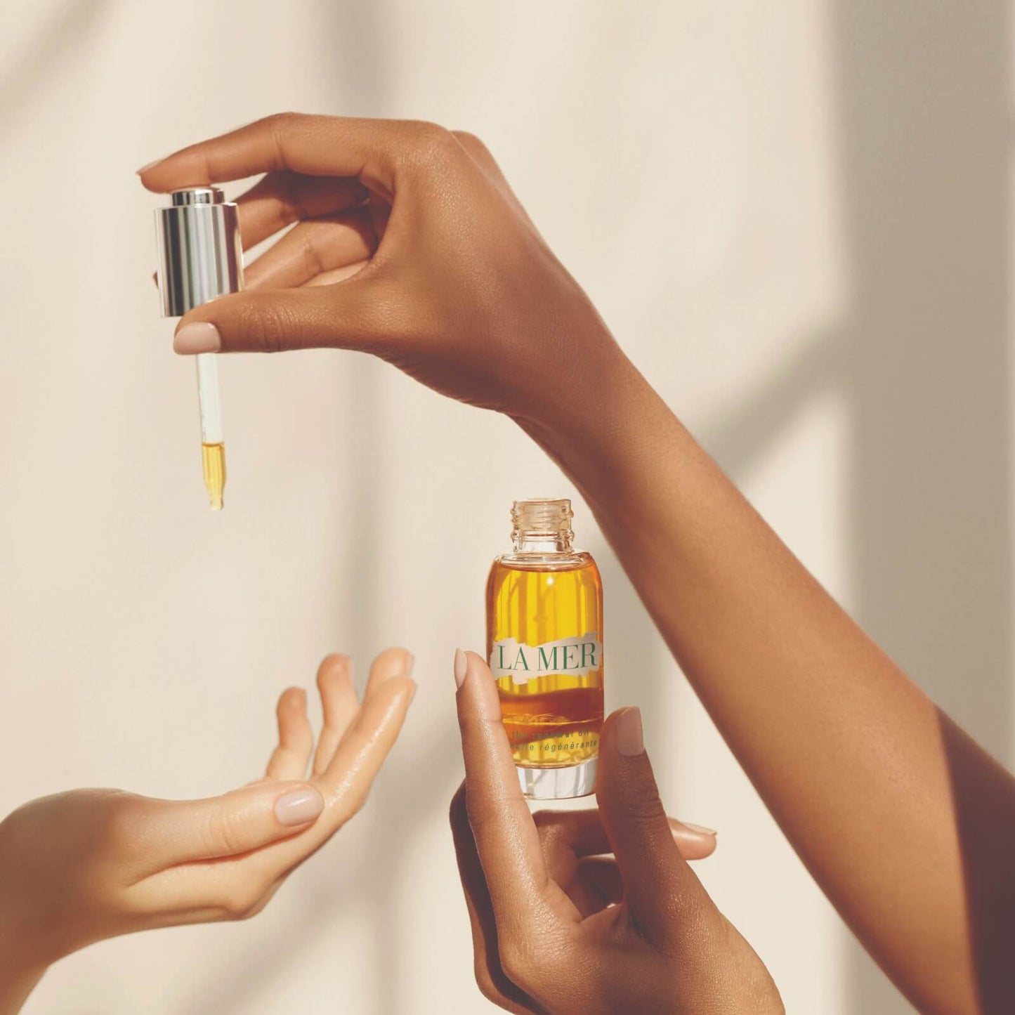 La Mer Specialists The Renewal Oil