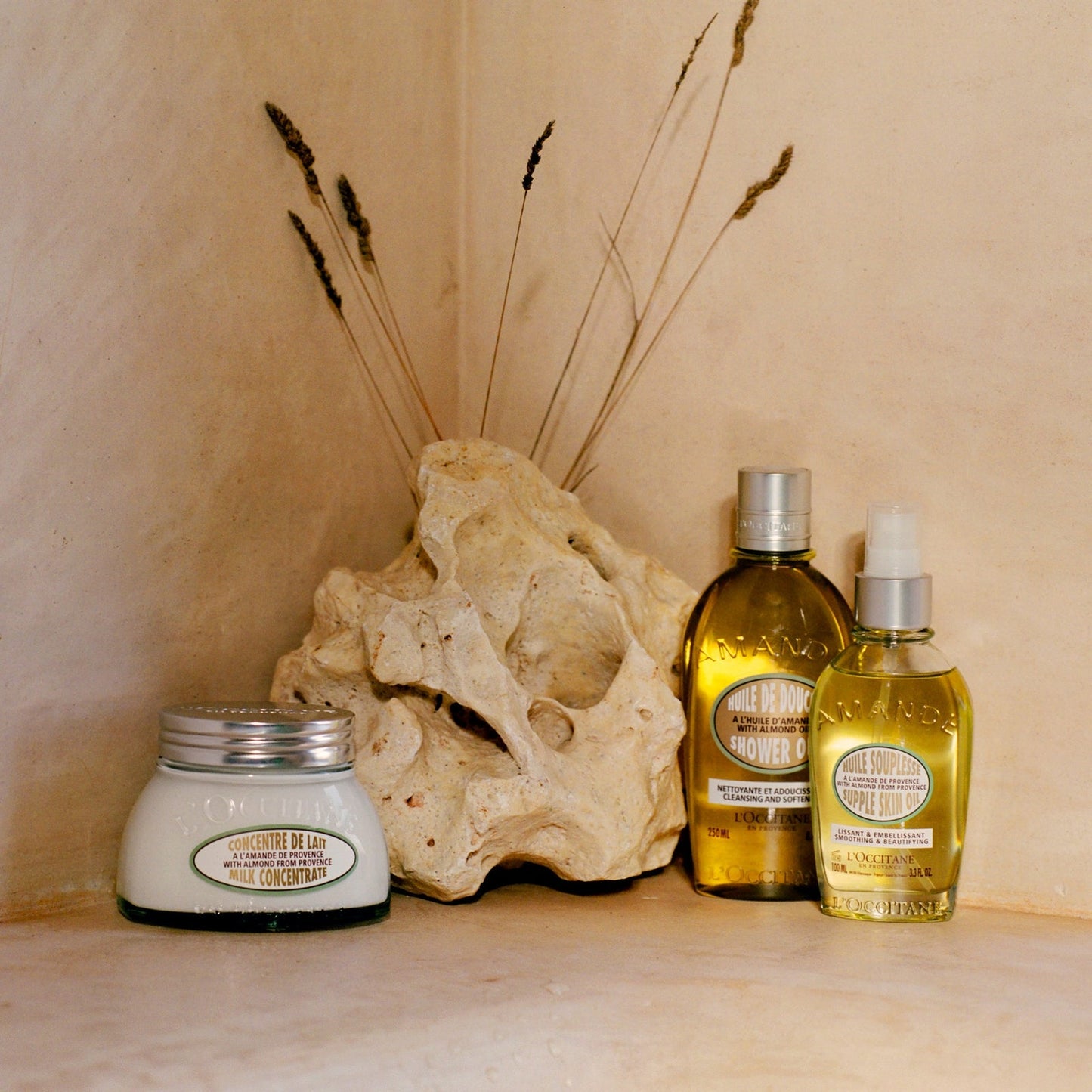L'OCCITANE Almond Shower Oil 250ml