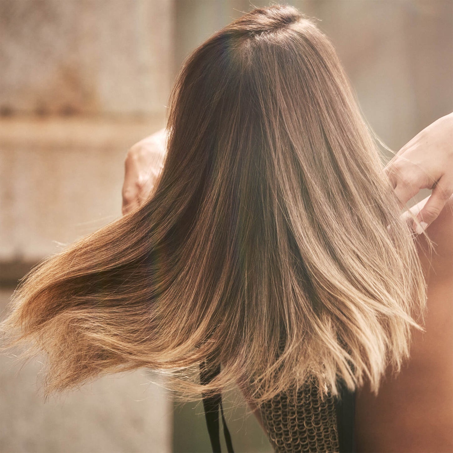 Bumble and bumble. Heat Shield Glow Protection Mist