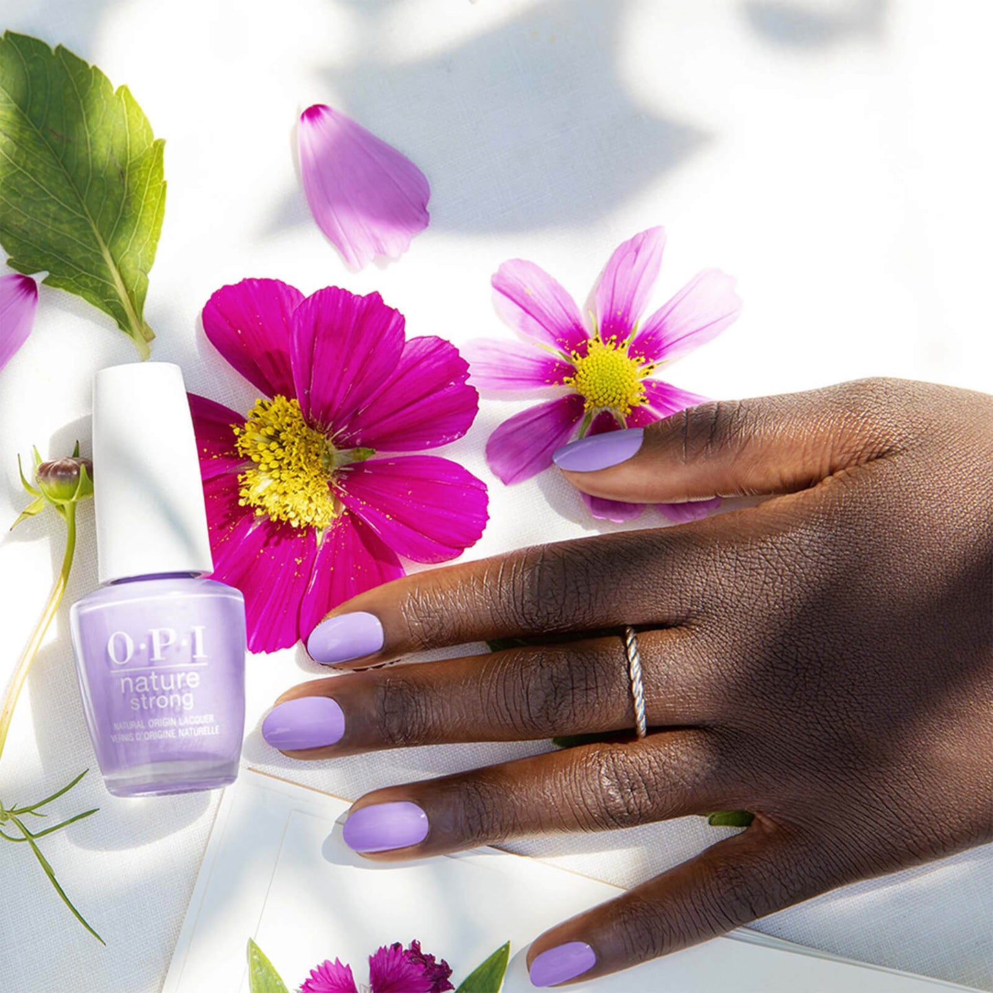 OPI Nature Strong Nagellak