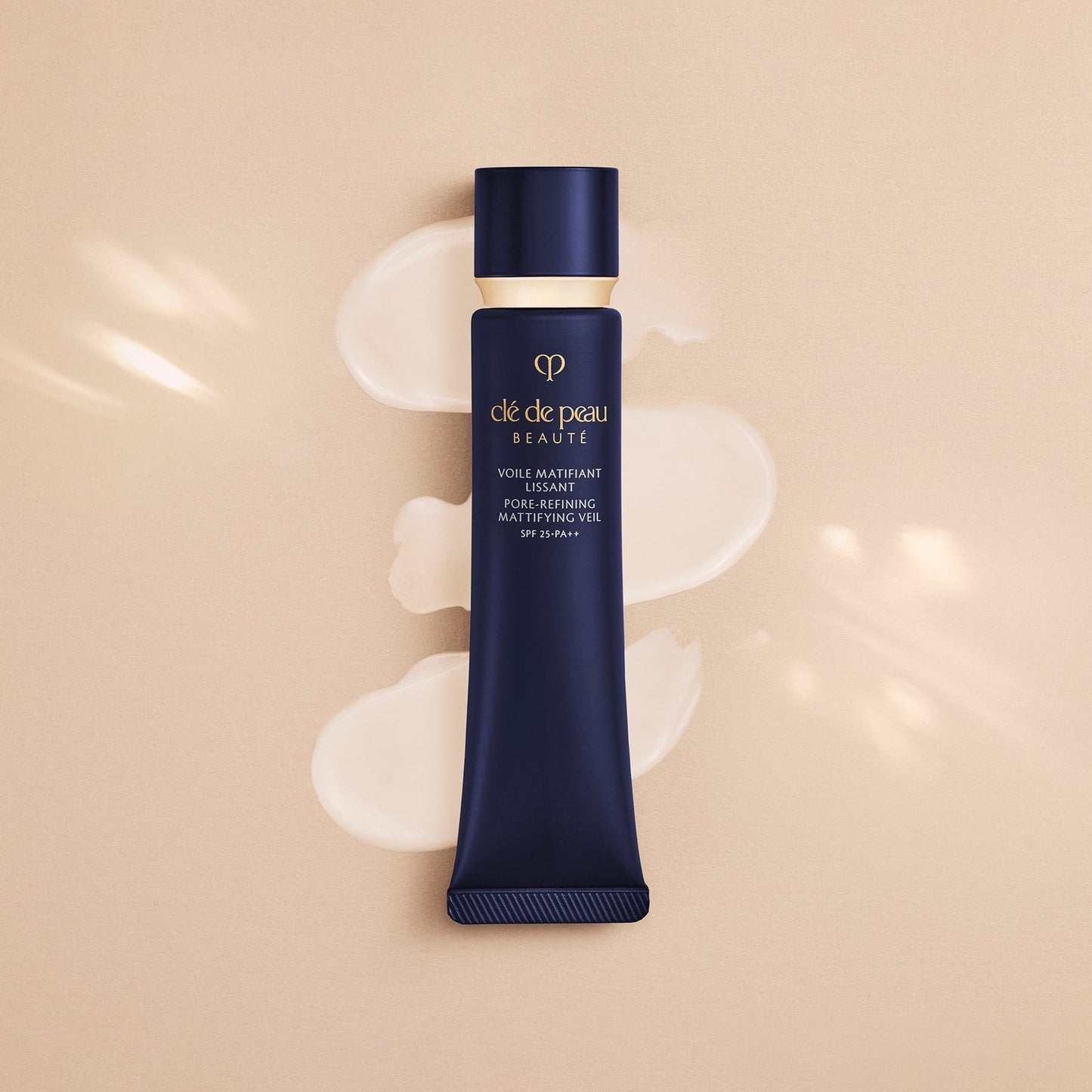 Clé de Peau Beauté Pore Refining Mattifying Veil