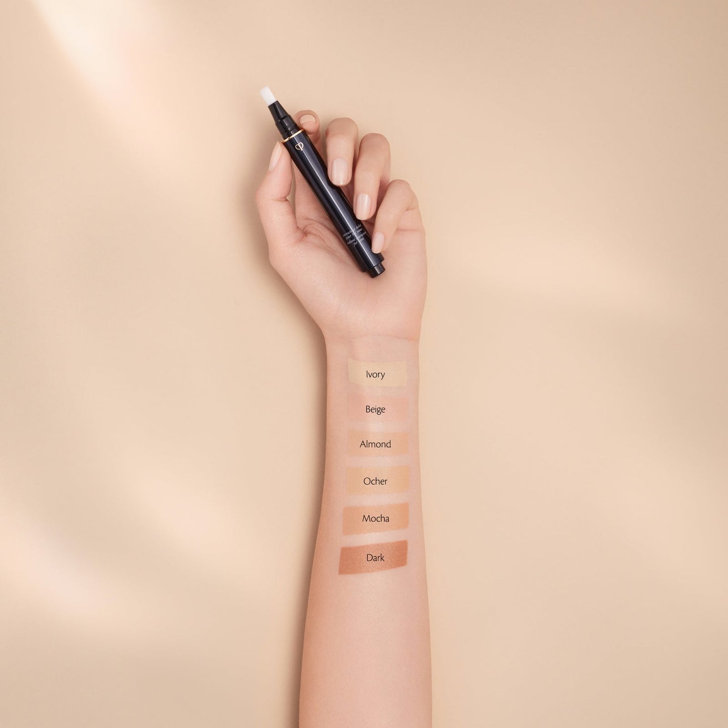 Clé de Peau Beauté Radiant Corrector for Eyes