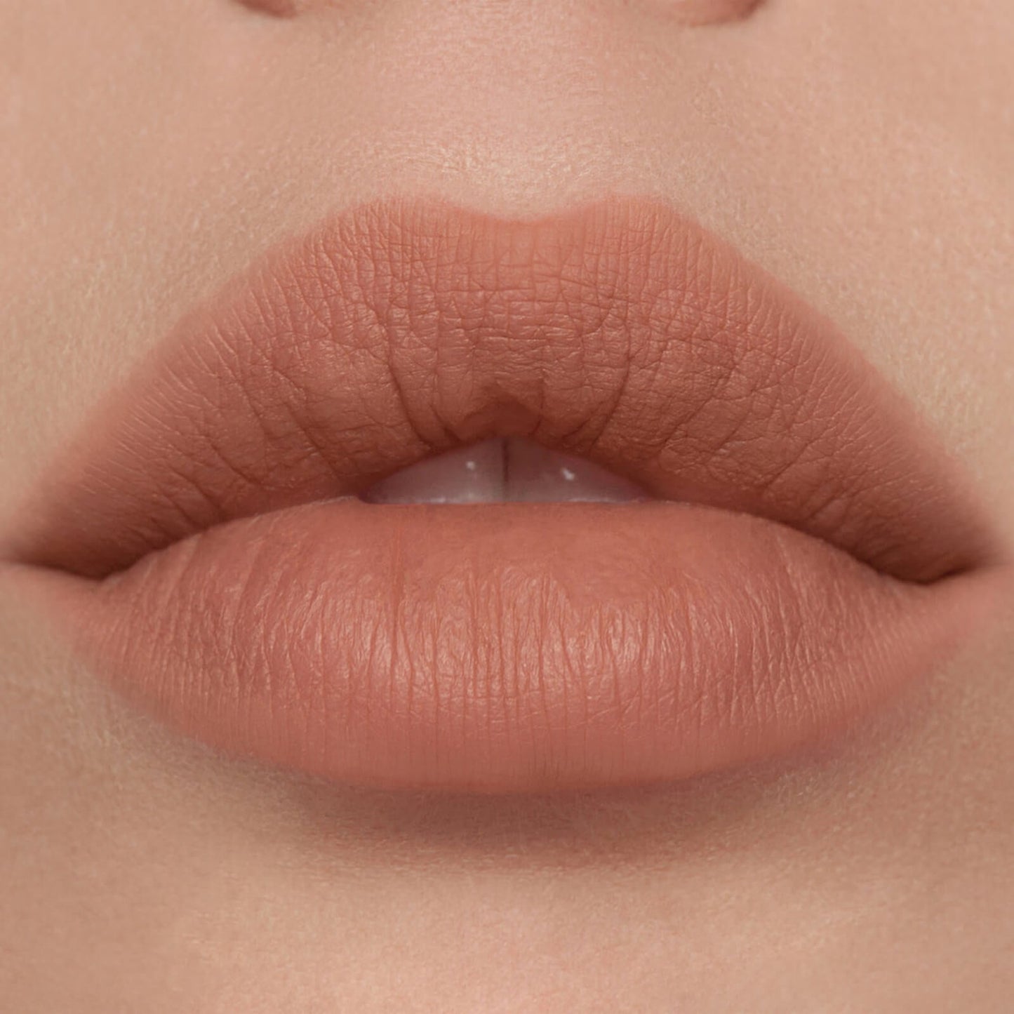 Dear Dahlia Paradise Dream Velvet Lip Mousse