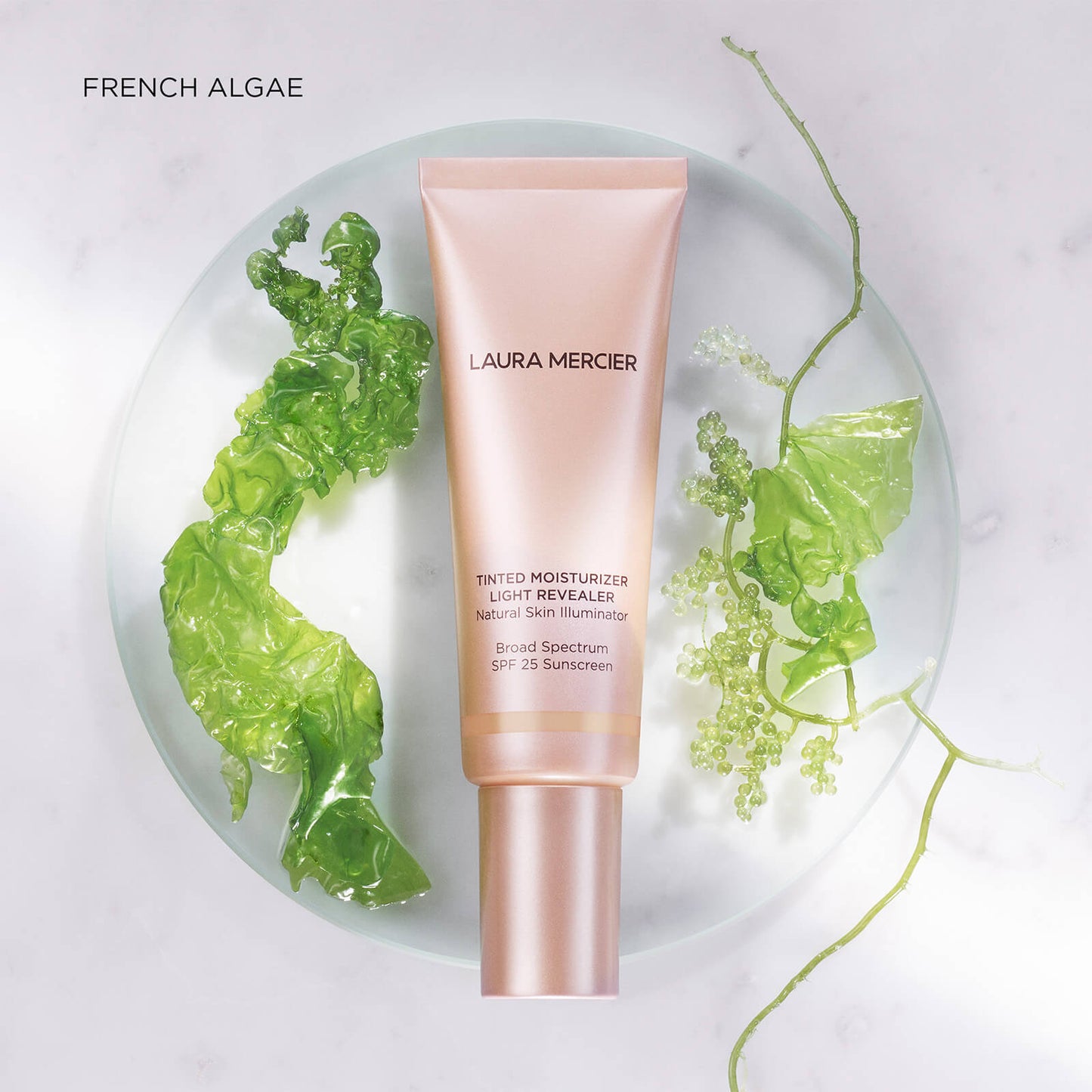 Laura Mercier Tinted Moisturizer Light Revealer