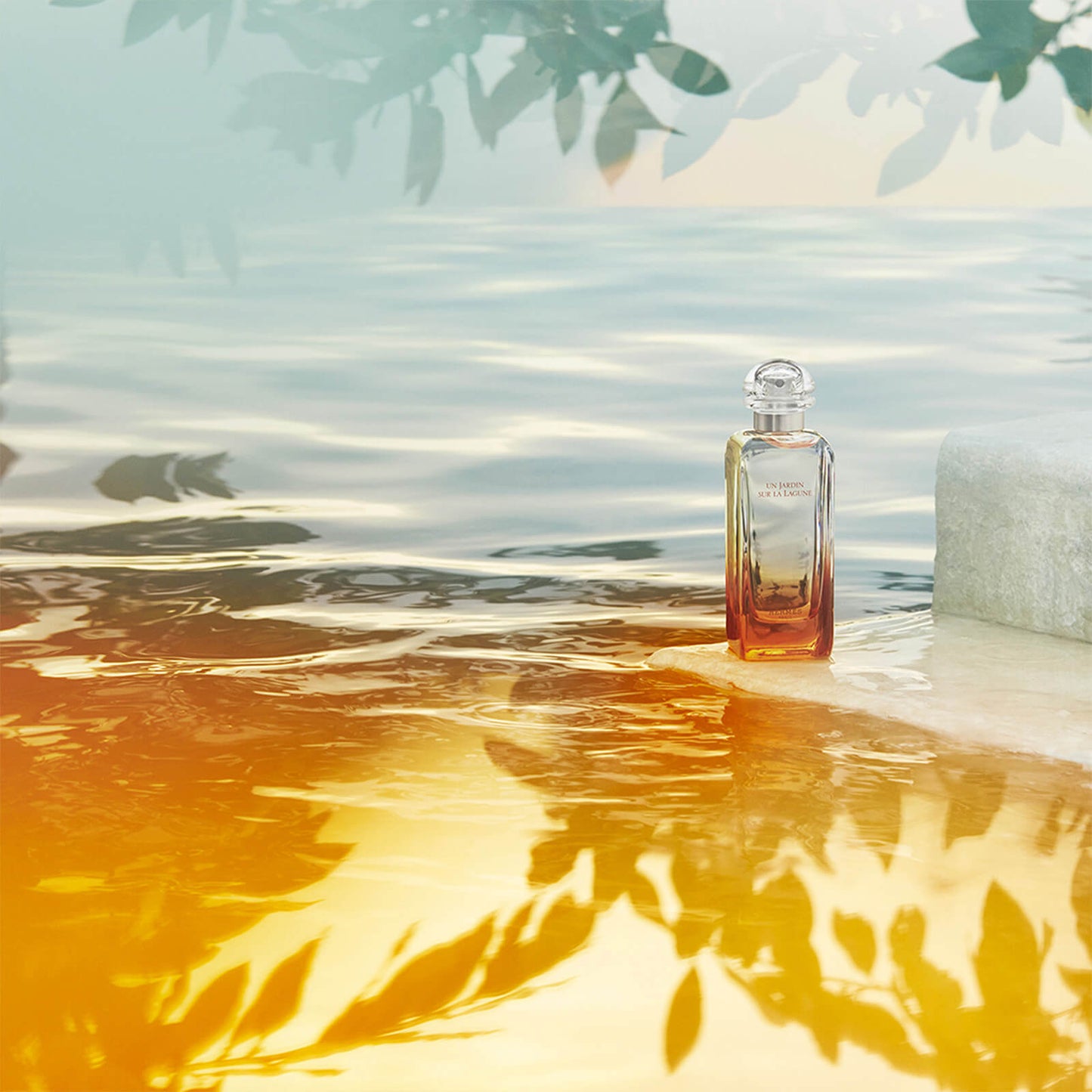 Hermès Un Jardin sur la Lagune Eau de Toilette Natural Spray 100ml