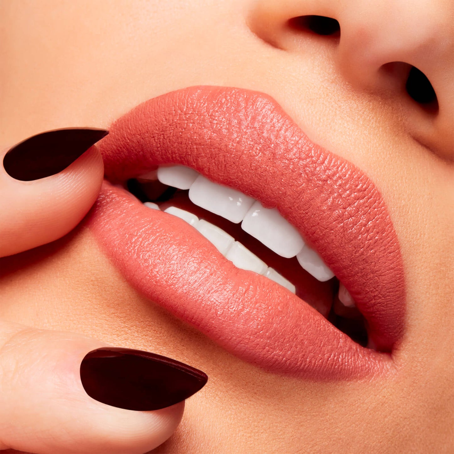 MAC Powder Kiss Velvet Blur Slim Stick