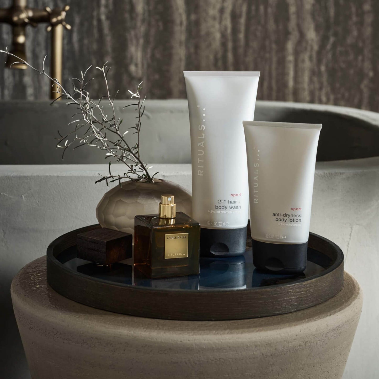 Rituals Sport Collection Refreshing Charcoal & Mint Complex Moisturising Body Lotion100ml