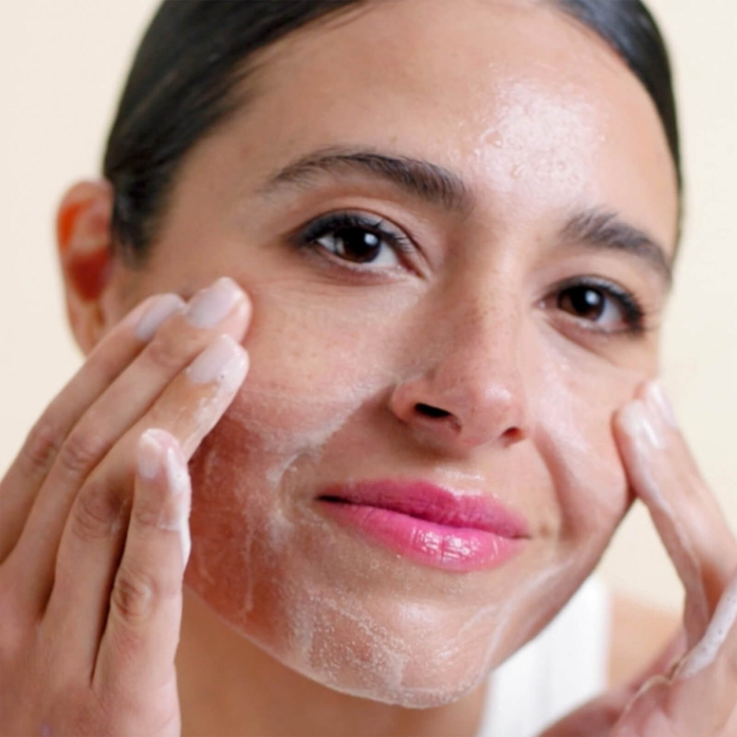 IT Cosmetics Confidence In a Cleanser 148ml