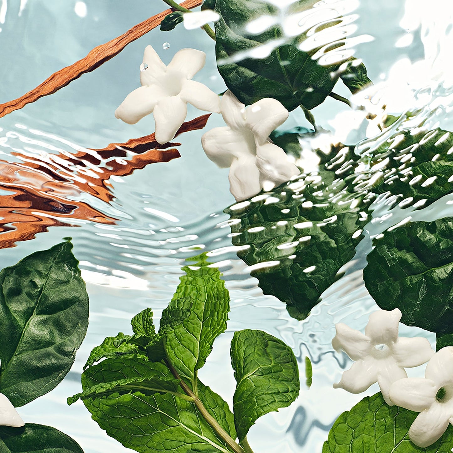 Estée Lauder Luxury Fragrances Radiant Mirage Refillable Eau de Parfum