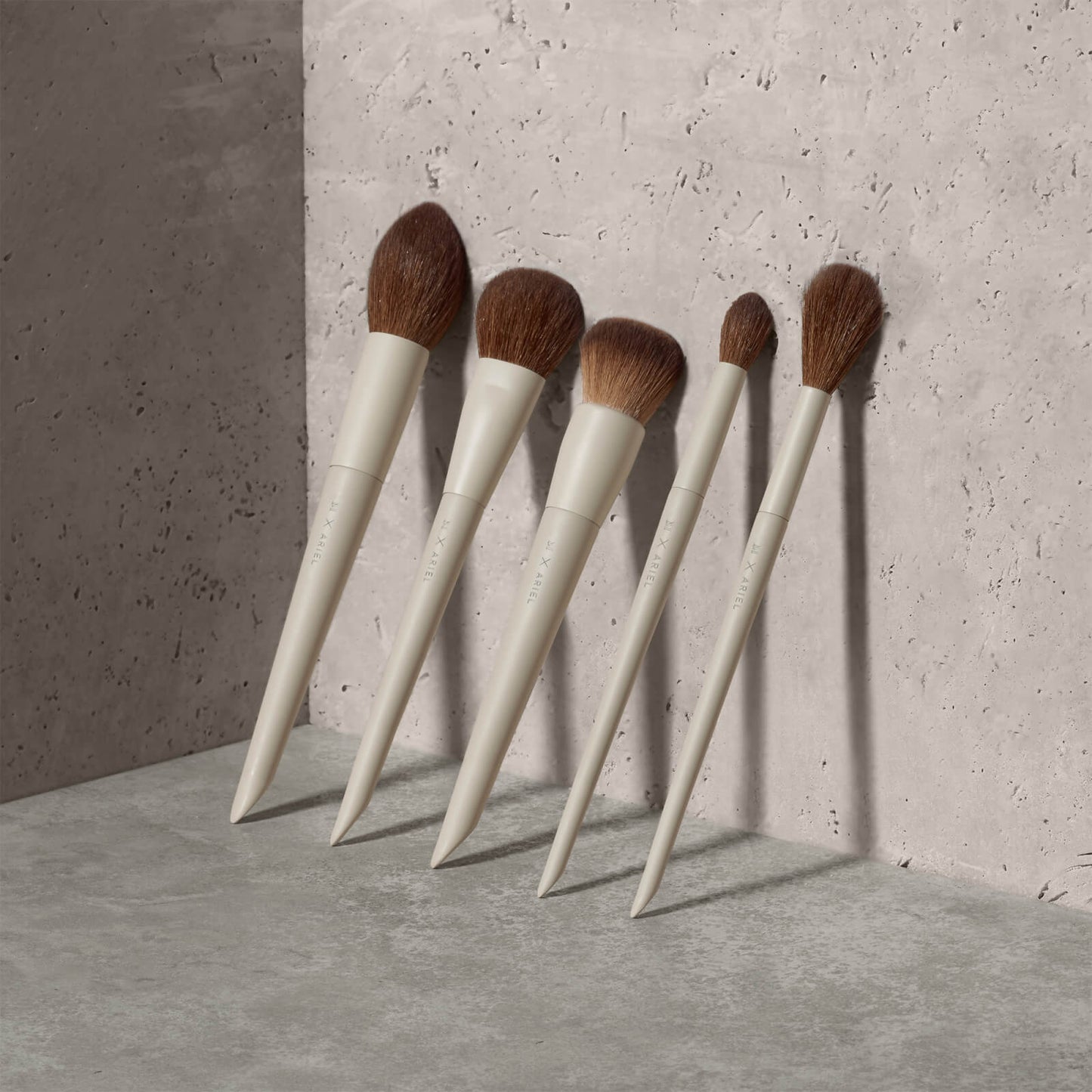 Morphe Morphe X Ariel Signature Face 5-Piece Face Brush Set
