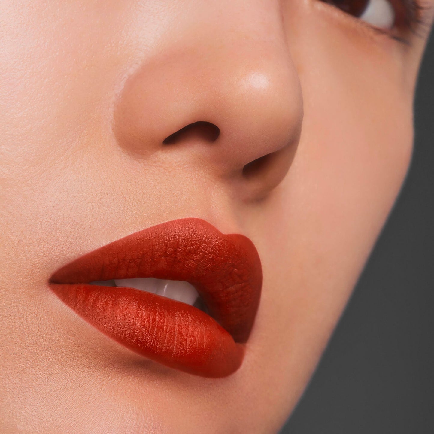 Estée Lauder Matte Lipstick