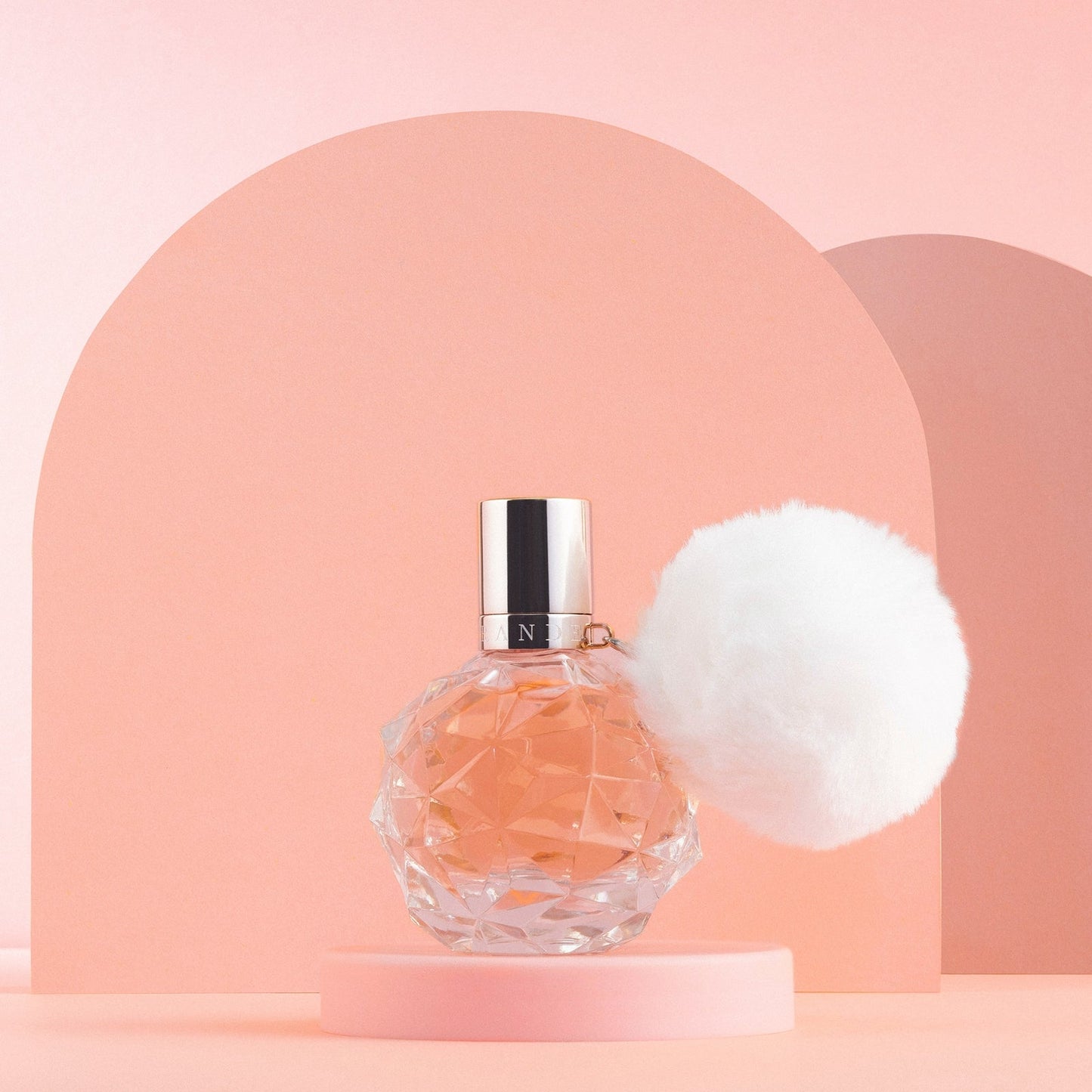 Ariana Grande Ari Eau de Parfum