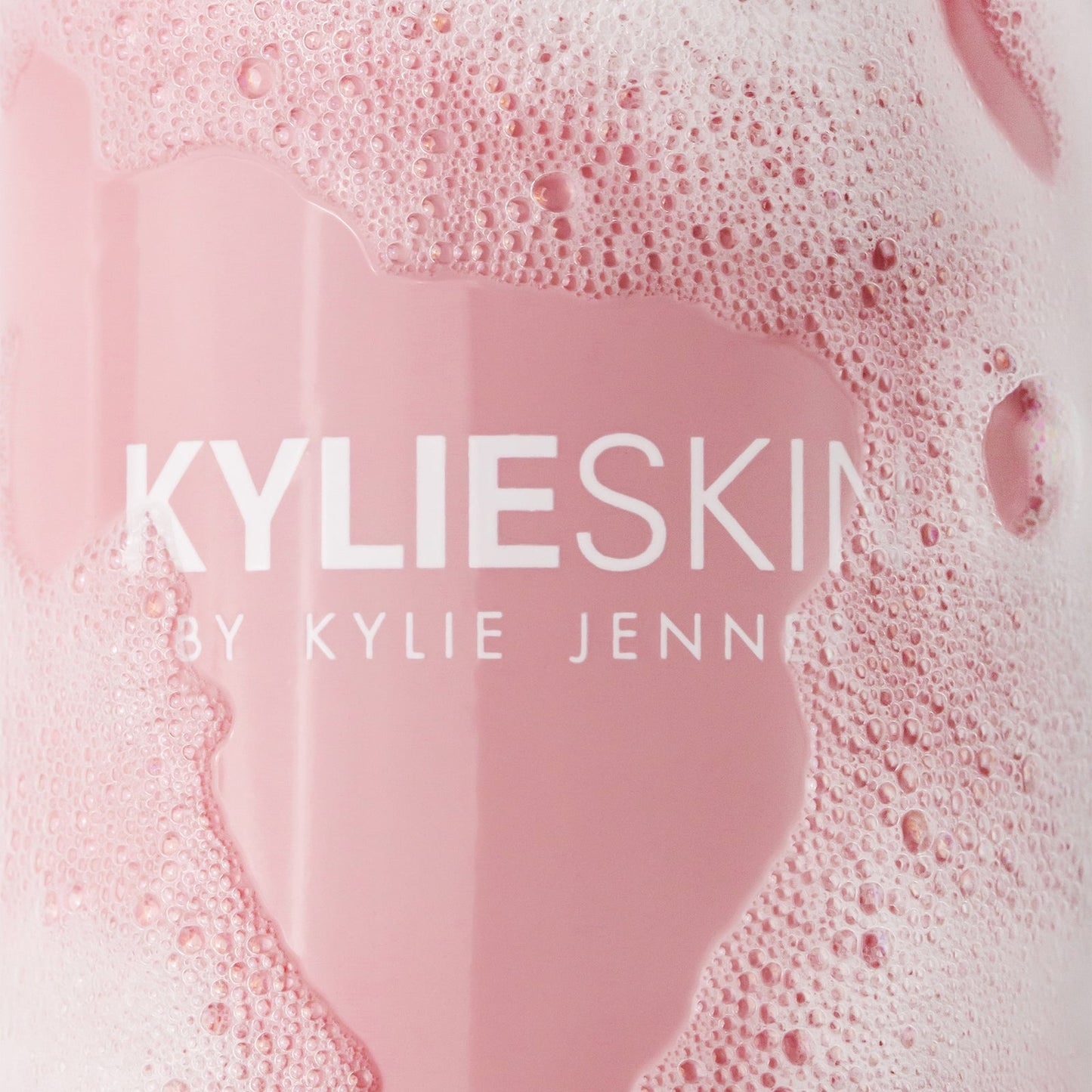 KYLIE SKIN Foaming Face Wash
