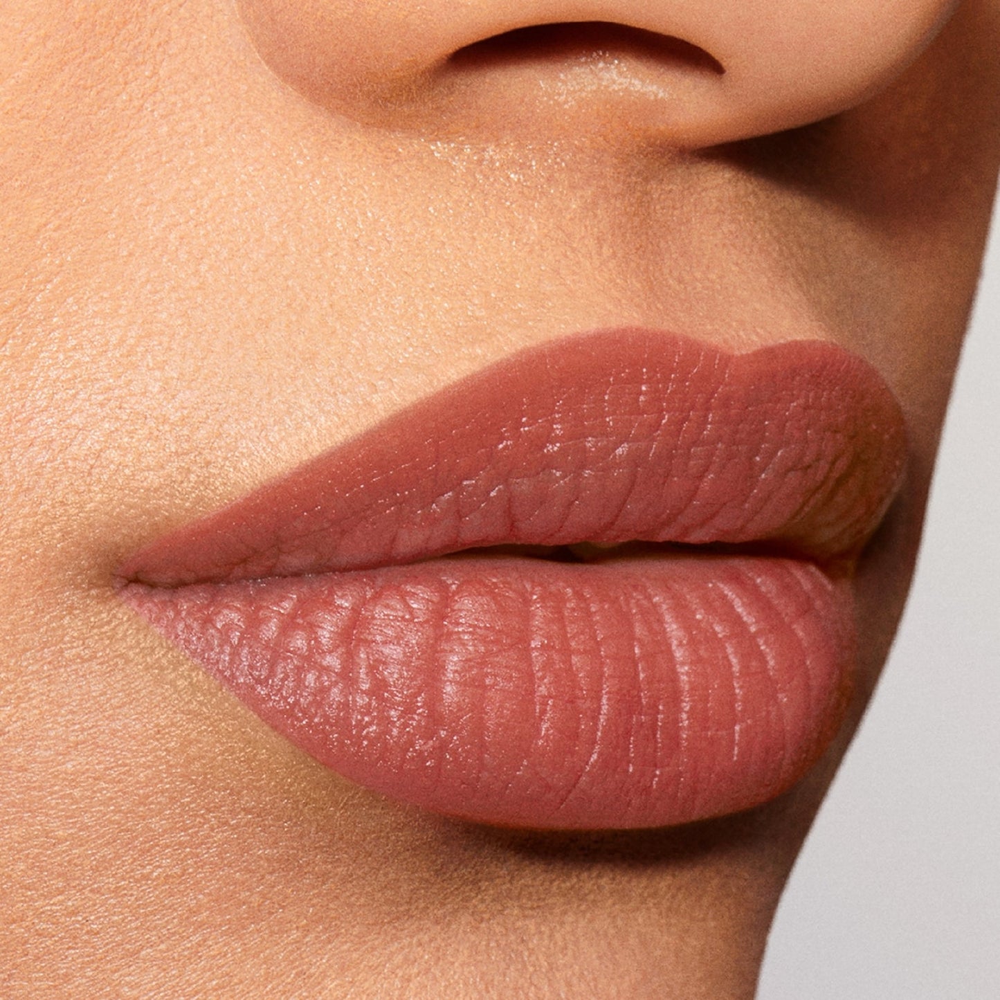 Estée Lauder Pure Color Explicit Silk Matte