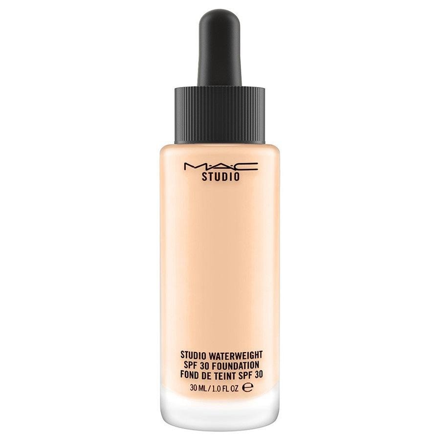 MAC Studio Waterweight SPF30