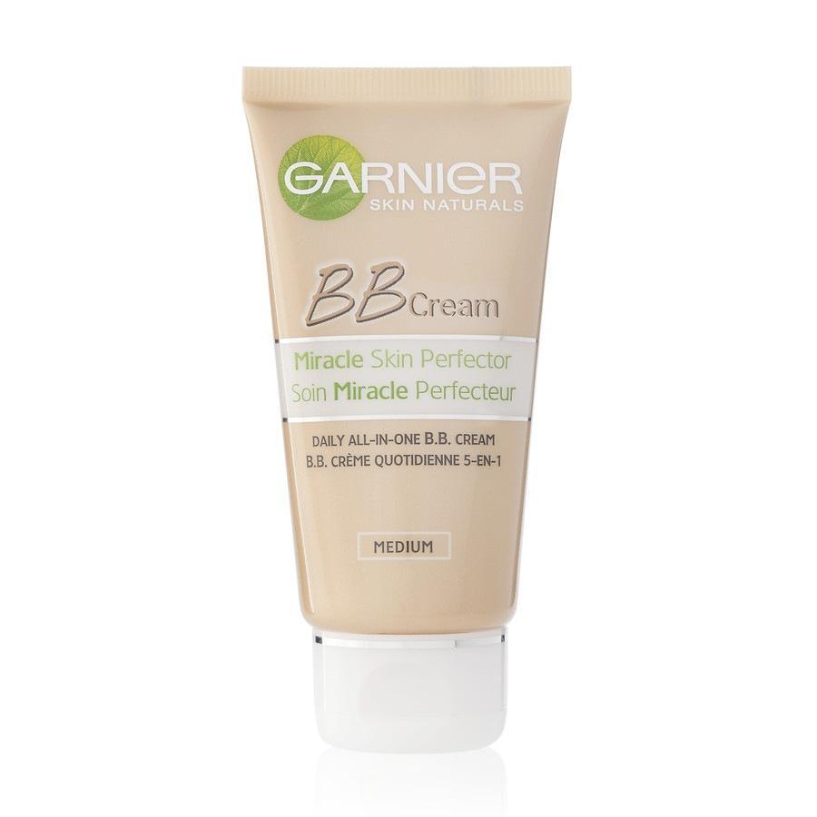Garnier BB Cream Classic Medium 5-in-1 Dagverzorging - 50ml